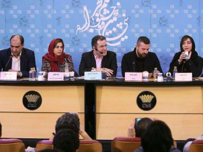 نشست «مادری» در برج میلاد | یک عاشقانه زنانه