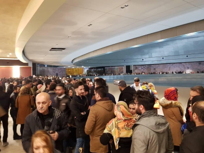 حضور پرشور مخاطبان در سینماهای مردمی سی و هفتمین جشنواره فیلم فجر