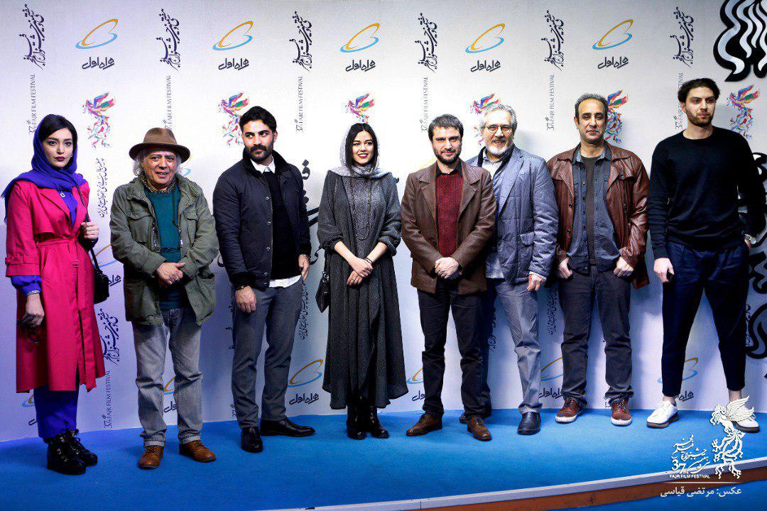 نمایش فیلم «آنجا همان ساعت» سیروس الوند برای هنرمندان