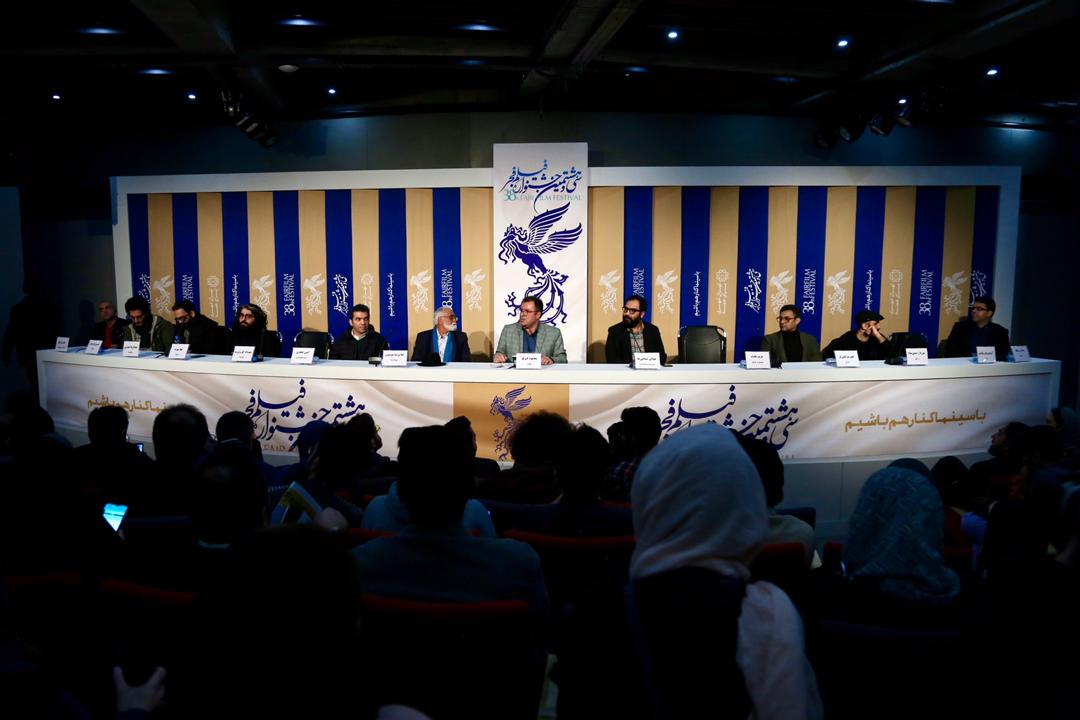 گزارش نشست خبری «قصیده گاو سفید» در پردیس ملت