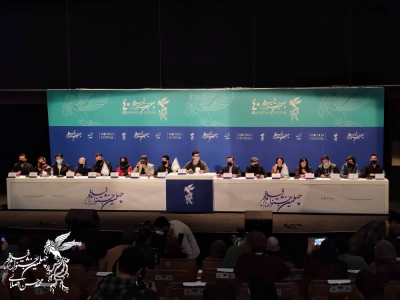 گزارش نشست رسانه‌ای فیلم سینمایی «لایه‌های دروغ» در خانه جشنواره