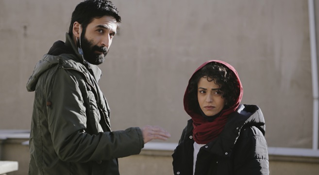 نیم‌نگاه | وقتی پای همه ما گیر است | در «شب طلایی» همه به فکر خودشان هستند جز یک نفر!