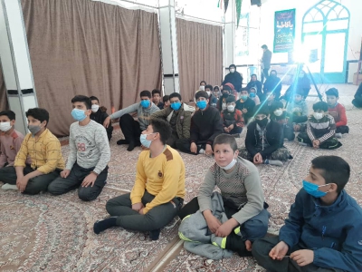 فجر استانی| نمایش فیلم‌های جشنواره چهلم در روستای چیا قزان از توابع شهرستان کوزران _کرمانشاه