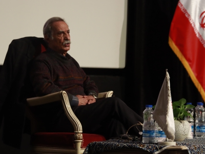 فجر استانی| تدریس کارگاه بدن بیان و تخیل در بازیگری ، توسط سیاوش طهمورث در اصفهان