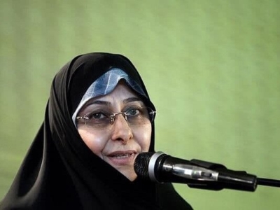 معاون رئیس جمهور به تماشای «سرهنگ ثریا» نشست