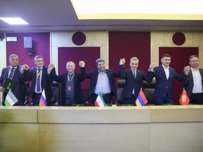 امضای تفاهمنامه سینمایی ایران با ۷ کشور خارجی/ رییس سازمان سینمایی: دیپلماسی سینمایی راهبرد مهم برای نزدیکی کشورها، ملت‌ها و تمدن‌هاست