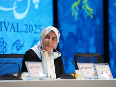 سونیا پوریامین مجری نشست‌های جشنواره ۴۳| زنان نشان دادند موفق هستند